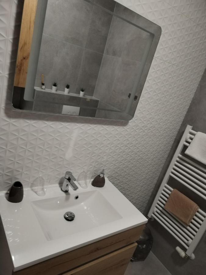 Studio Apartman Implex Apartment Ðakovo Bagian luar foto